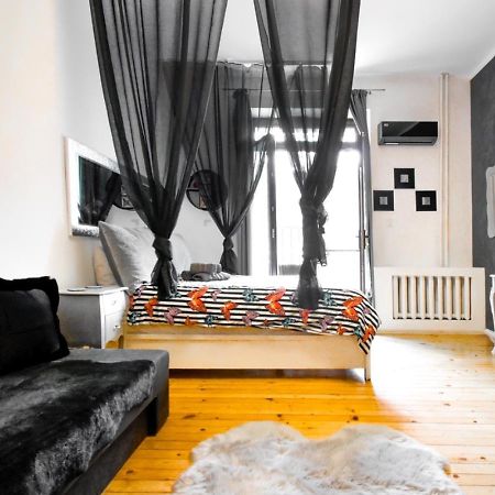 Dietro L Angolo, 2 Bath Apartment Sofia Exterior photo