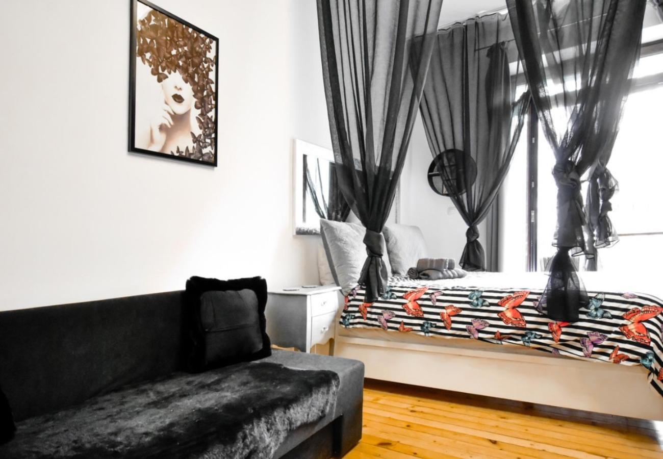 Dietro L Angolo, 2 Bath Apartment Sofia Exterior photo